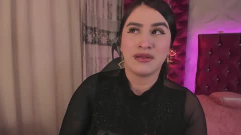 paulinabelen21 online show from October 21, 4:06 am