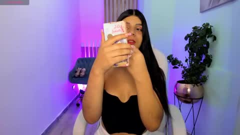 Snapshot of paulinabelle chatting on February 6, 4:53 am Paulina Belle online show from February 6, 4:53 am