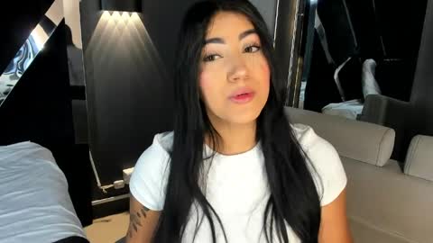 Paulina online show from May 26, 11:49 am