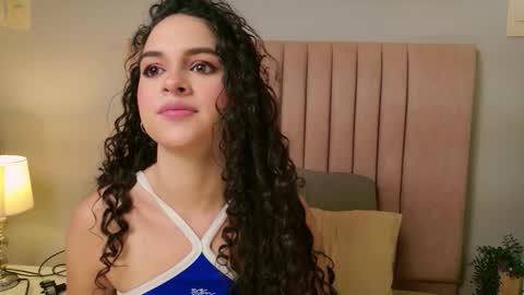 Paulina Saint online show from February 25, 4:54 pm