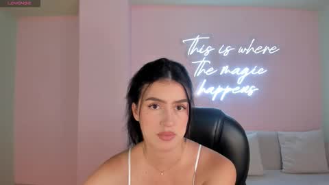 Paulina Santos  online show from September 27, 7:22 pm