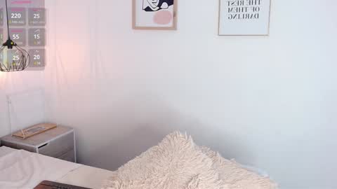 Paula online show from January 28, 3:04 pm