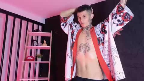 Paulo online show from January 8, 10:37 pm