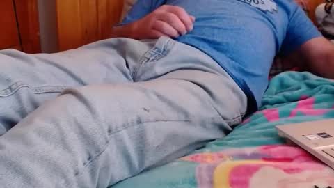Snapshot of pauly74 chatting on December 28, 6:50 pm pauly online show from December 28, 6:50 pm