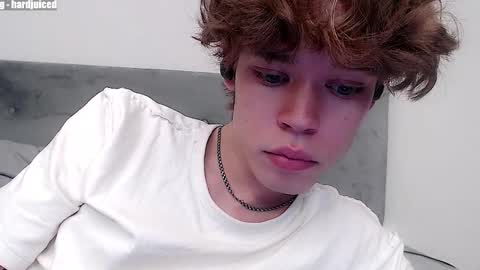 pawclaw online show from March 21, 12:27 am