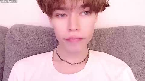 pawclaw online show from October 12, 5:15 pm