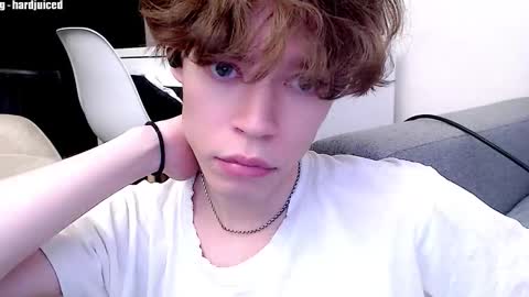 pawclaw online show from November 16, 12:23 am