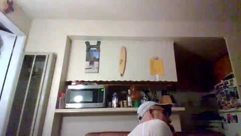 pawgkiller online show from January 17, 4:33 am