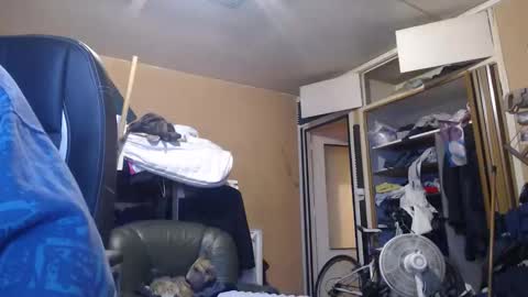 pc8474408 online show from March 1, 5:06 pm