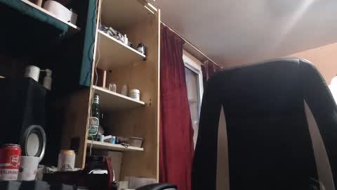 pc8474408 online show from May 7, 7:09 pm