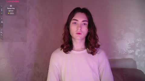peach_mirage online show from June 27, 3:40 pm
