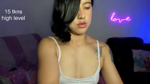 Snapshot of peach_paradisee chatting on February 17, 5:14 am S online show from February 17, 5:14 am