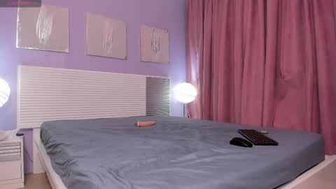 Briana online show from February 11, 1:15 pm