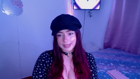 peacherry_ online show from December 30, 4:09 am