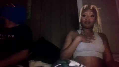 Peach online show from November 28, 3:36 am