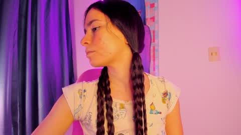 PeachRose  online show from January 3, 11:44 pm