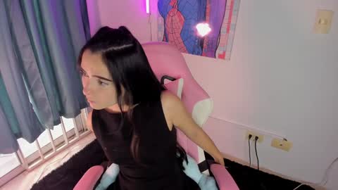 PeachRose  online show from December 31, 8:34 pm