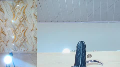 peachy__baby online show from May 14, 6:06 pm