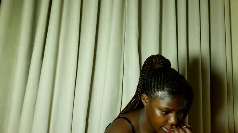 peachy_doll online show from April 23, 7:38 am