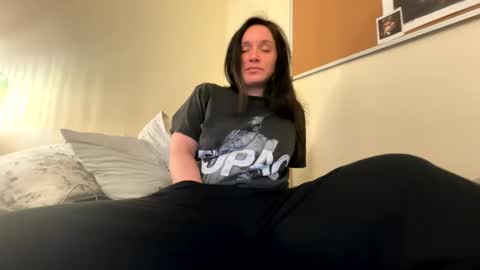 PeachyObsession online show from March 27, 2:50 am