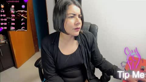 Tangerine Penaut online show from May 26, 1:23 am