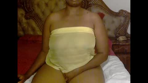 pearassmmm online show from February 23, 8:33 pm