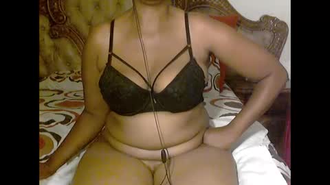 pearassmmm online show from December 14, 9:13 pm