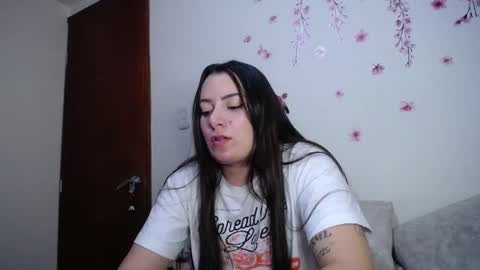 Pearl online show from February 1, 1:46 am