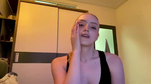 Zlata online show from May 24, 11:17 am