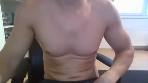 pedro20000001 online show from October 7, 7:04 am