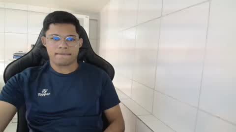 pedrp online show from February 13, 11:47 pm