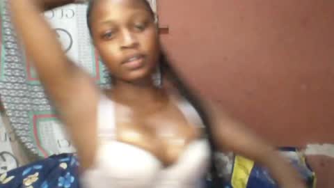 Lizzy online show from April 11, 10:58 pm