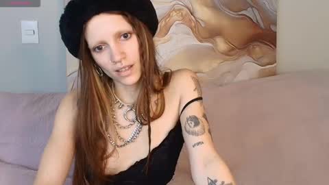 Peggy online show from February 26, 9:07 pm