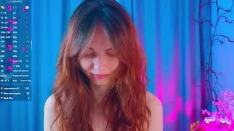 LisaDrako online show from October 7, 8:27 pm