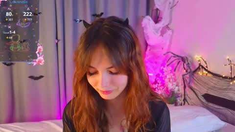 LisaDrako online show from October 24, 8:20 pm