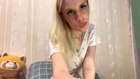 Margot online show from October 13, 4:31 pm