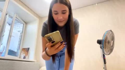 Lana online show from August 5, 11:40 am