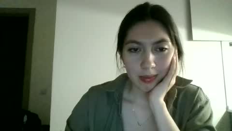 peony a online show from June 25, 8:47 pm