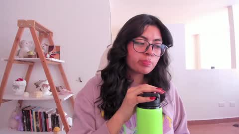 Snapshot of perfect__ana chatting on January 28, 7:32 pm Sarah Ana Banana online show from January 28, 7:32 pm