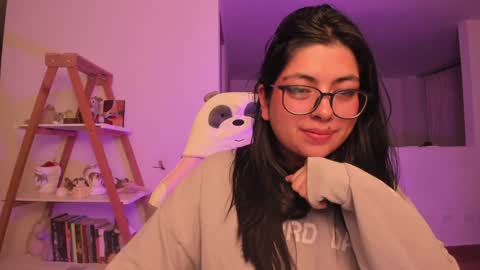 Snapshot of perfect__ana chatting on February 5, 1:26 am Sarah Ana Banana online show from February 5, 1:26 am