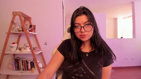 Snapshot of perfect__ana chatting on February 7, 10:30 pm Sarah Ana Banana online show from February 7, 10:30 pm