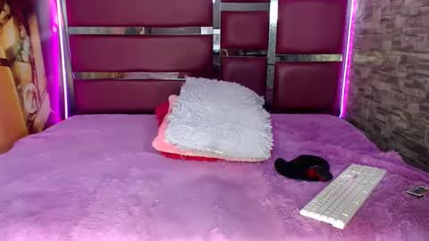 perfectlump online show from February 14, 12:41 am