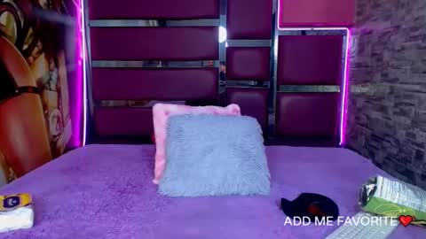 perfectlump online show from February 27, 11:37 pm