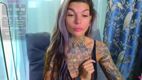 Anna online show from October 3, 9:28 am