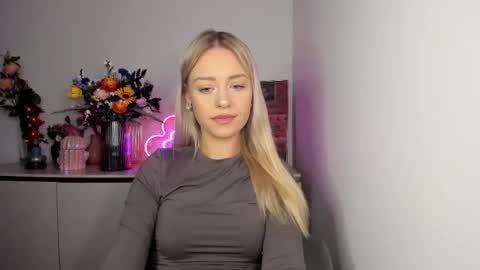 Cindy online show from September 30, 5:40 am