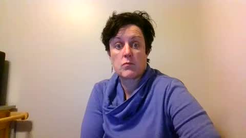 Perinne50 online show from December 4, 9:07 pm