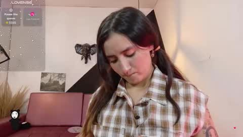   online show from October 17, 8:24 pm