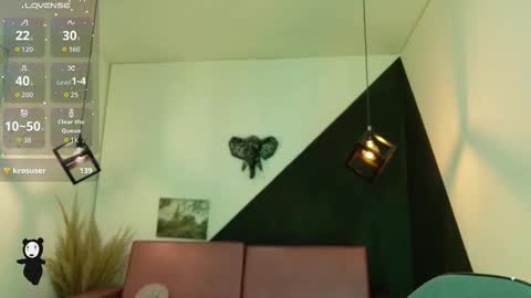   online show from October 10, 9:19 pm