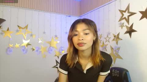 Perla online show from November 27, 7:21 pm