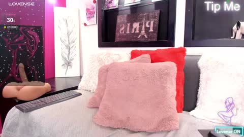 perllasexx  online show from January 31, 4:48 pm